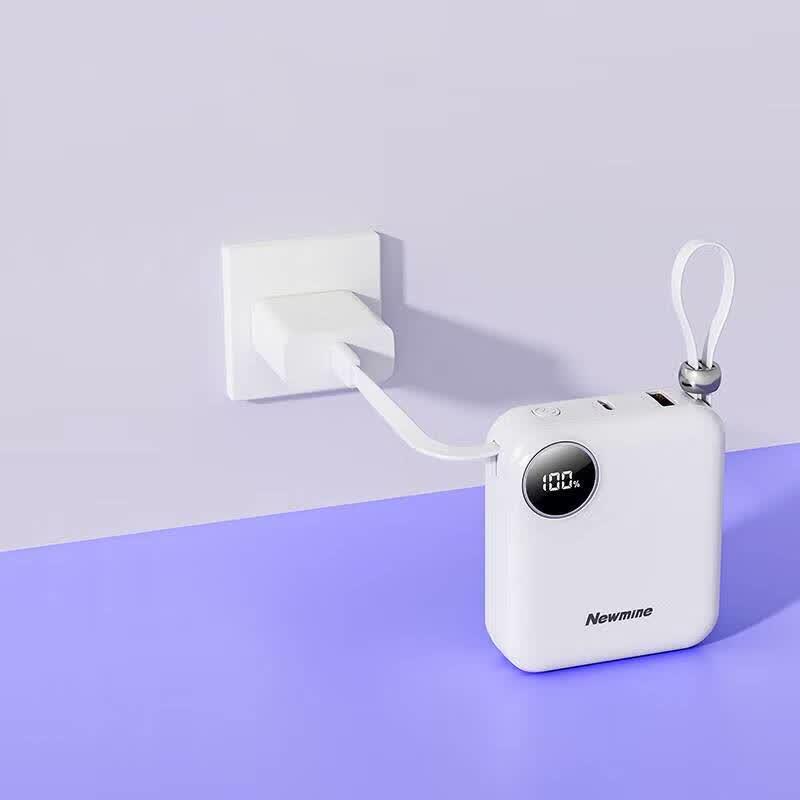 Newman 10000mAh Fast Charge Power Bank with Built-in Cable