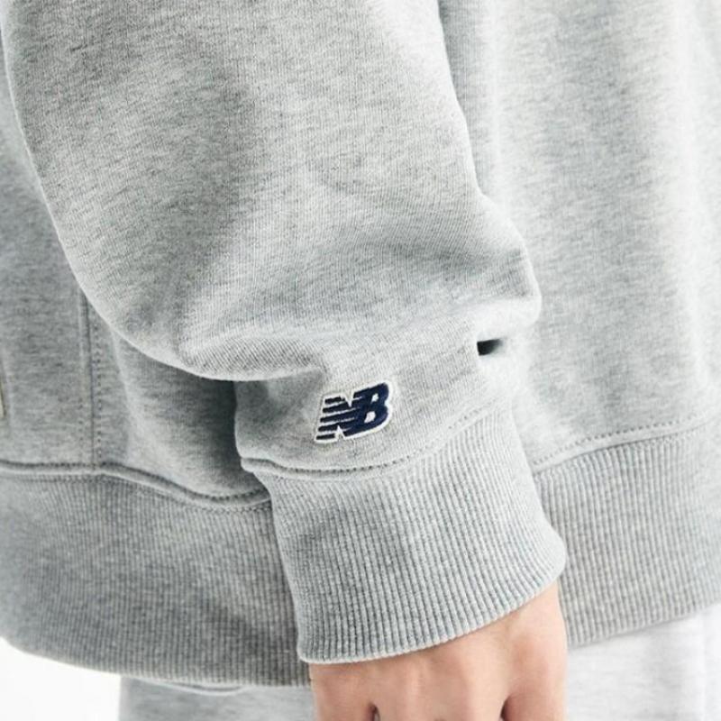 New Balance Unisex Nbsc Brushed Sweatshirt Nbncd41823