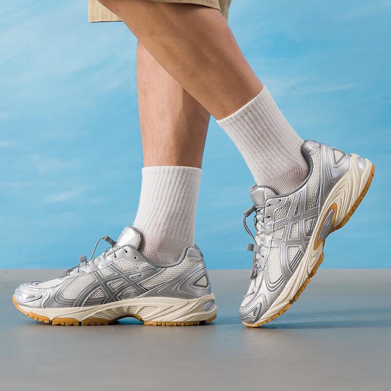 

ASICS Unisex 1203A866-100 Casual Lifestyle Shoes US 9