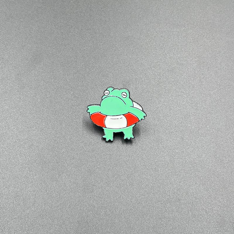 Creative Green Frog Cartoon Brooch - Funny Metal Badge