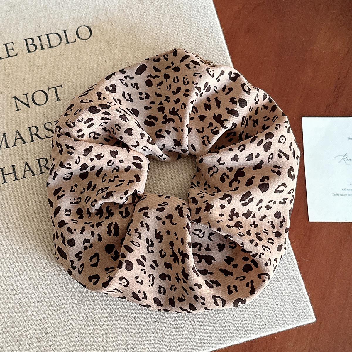Extra-large Leopard Print Braided Hair Band for Early Autumn. New Style, Sweet and Cool. Low Ponytail Hair String with A Headband. 2pcs света кофе