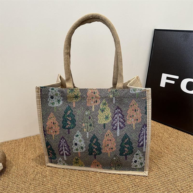 Chic Vintage Tote Bag For Women With Spacious Interior In Trendy Spring Colors