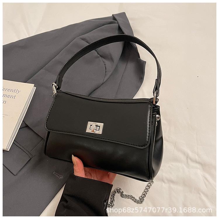 Fashion High-end Handbag Bag Women's 2025 New Texture Chain Shoulder Messenger Bag Casual Simple Small Square Bag
