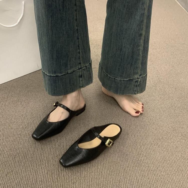 Retro one-word buckle with bag head and half slippers for women wearing lazy people with one foot pedal flat-soled Muller shoes