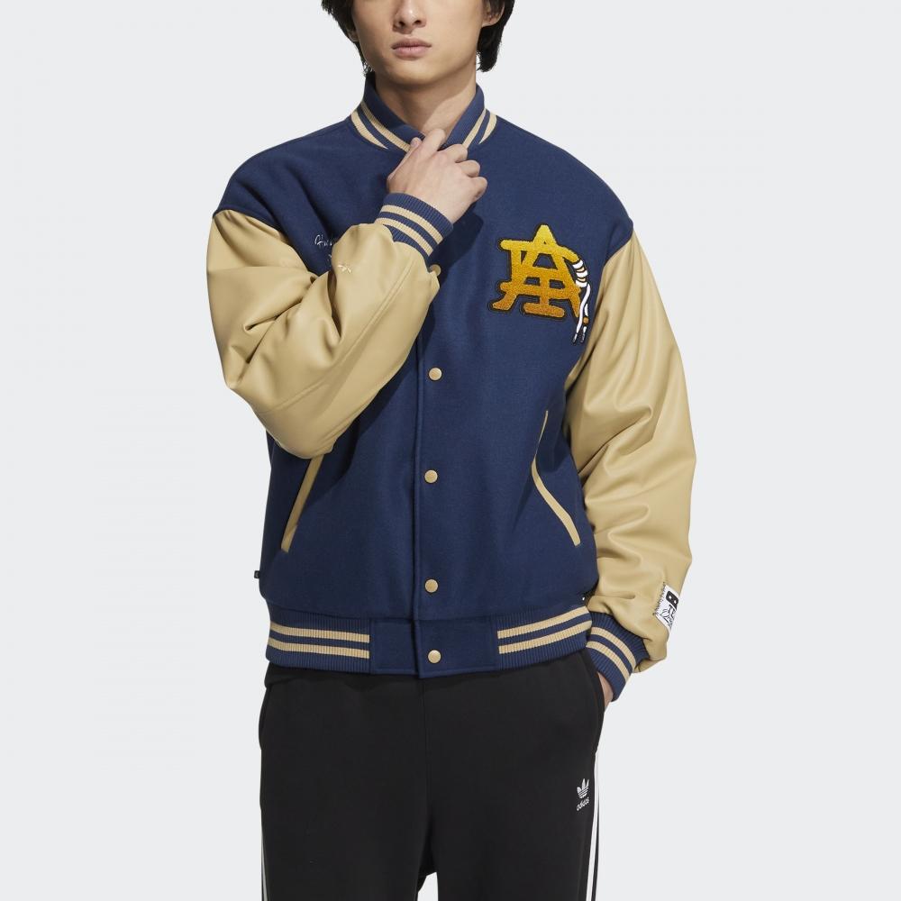 

Куртка ADIDAS HZ7092