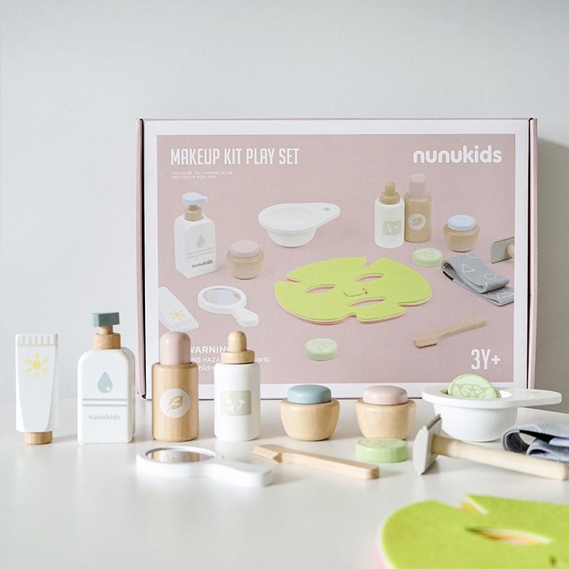 

Wooden Pretend Play Children Facial Mask Makeup Set Imitation Beauty Fashion Toy Cosmetics Set Educational Toys for Girls Gift
