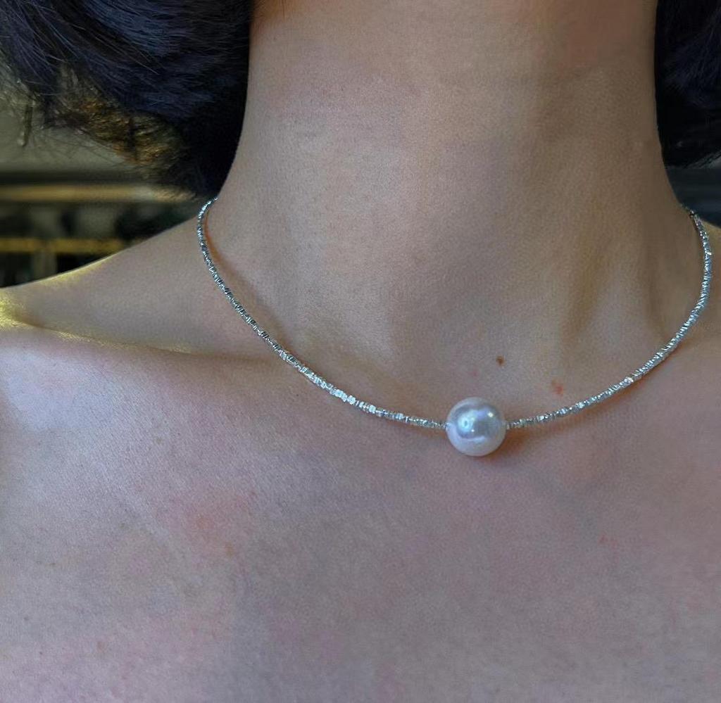 Shi Jia Women's Large Pearl Silver Necklace, S925 Sterling Clavicle Chain, Light Luxury High-End Design