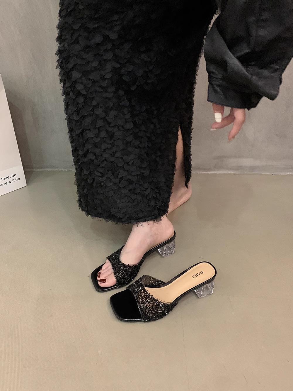 

Французские хрустальные туфли на толстом каблуке, женская летняя одежда 2025 года, новые модные серебряные босоножки на высоком каблуке со стразами в виде феи 35 чёрный