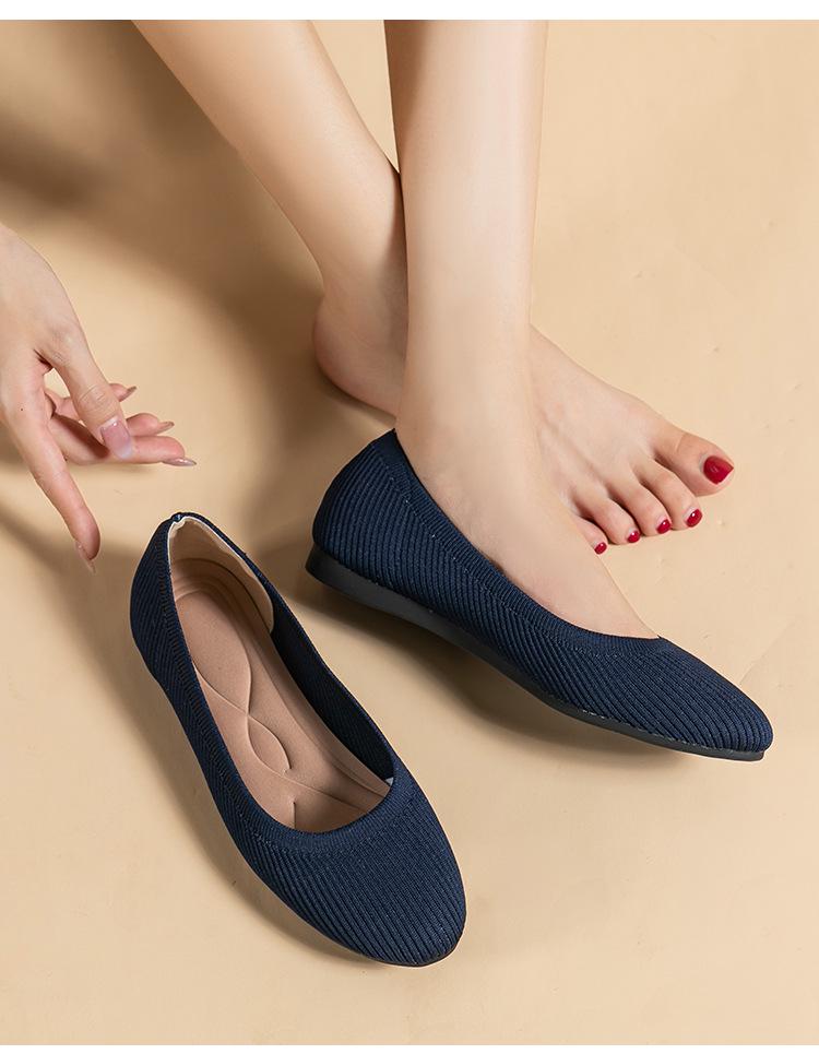 Y2 Women's Plus Size Knit Soft Sole Flat Shoes (Sizes 41-44) - Solid Color, Round Toe, Low-Cut, Old Beijing Style.
