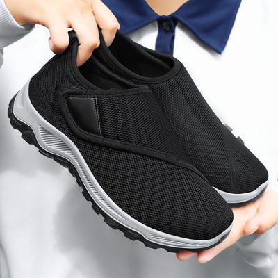 Changfeng Shoes Industry Shu Damenschuhe Frühling Klett-Wanderschuhe Atmungsaktive Mesh-Schuhe für Paare mittleren Alters und ältere Paare mit weichen Sohlen sind n