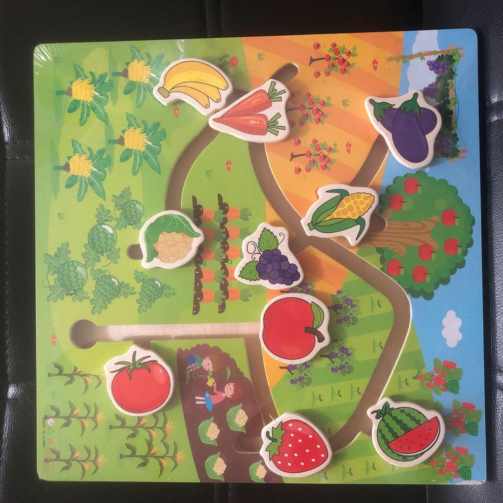 Jouets d'Éducation Précoce Montessori pour les Âges 0-3: Labyrinthe de perles, Enfilage de perles, Blocs à empiler, Pegboard, Ver à tordre, et Piano musical éducatif