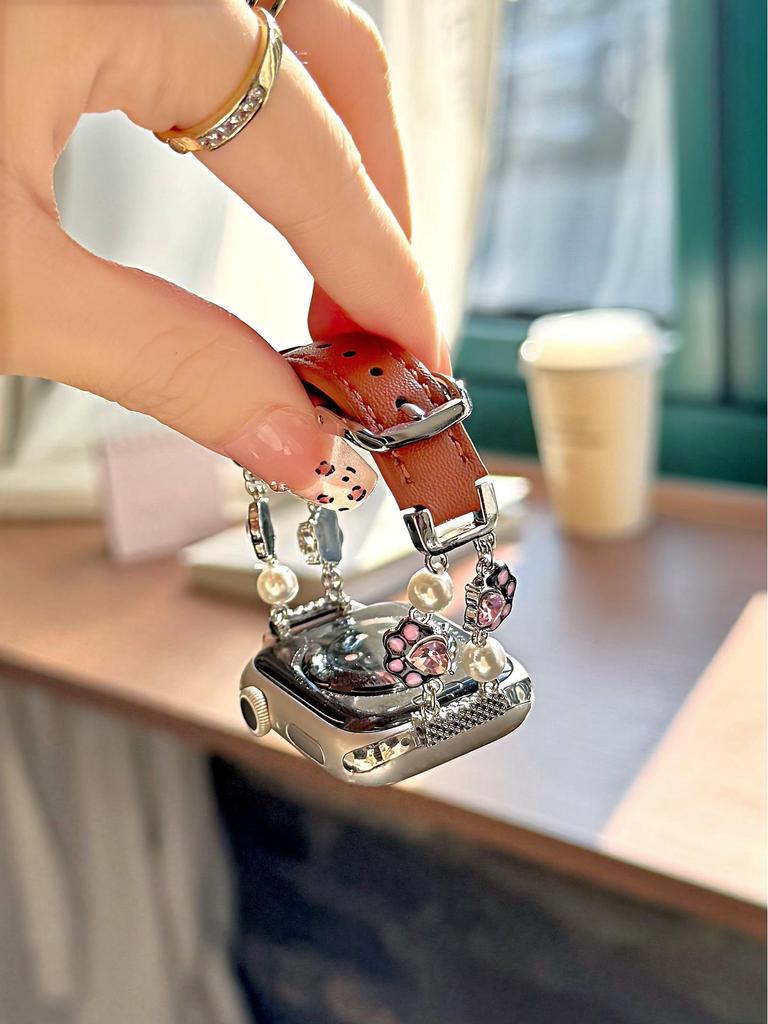 Cat Paw Pearl Leather Strap for Apple Watch Series 11, Xiaomi Band 8/9/10, Huawei Fit.
