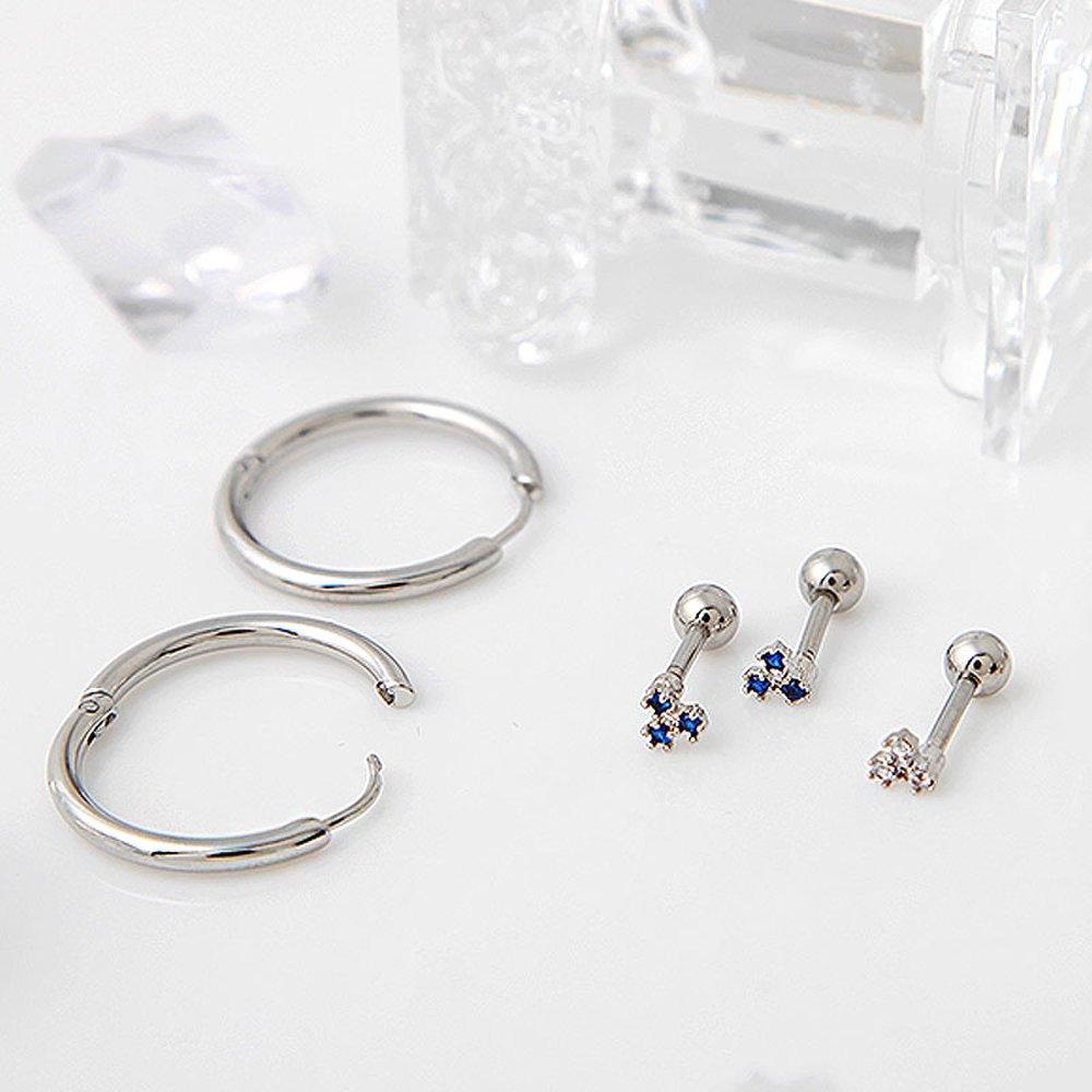 Triple Round Piercing + Ring Piercing [sold As a Pair]
