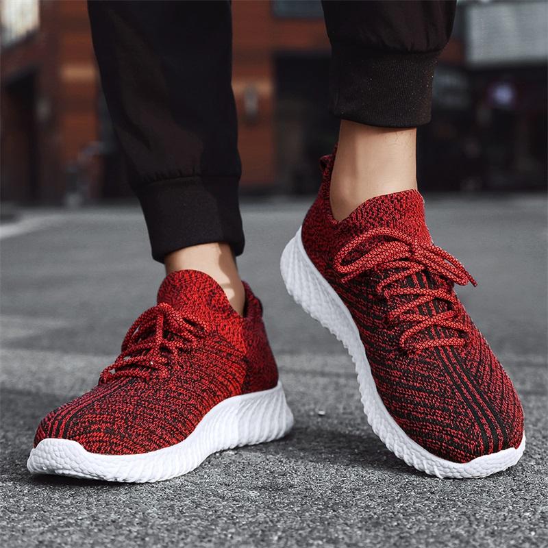 Large Size Fashionable Breathable Lightweight Sports Flying Mesh Shoes Outdoor Hiking Shoes Socks Shoes Sports Casual Men's Shoes