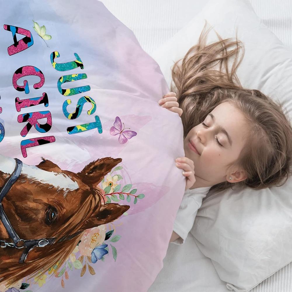 Horses Blanket for Girls Women Light Pink Purple Warm Lightweight Flannel Fleece Blanket for Sofa Couch All Season