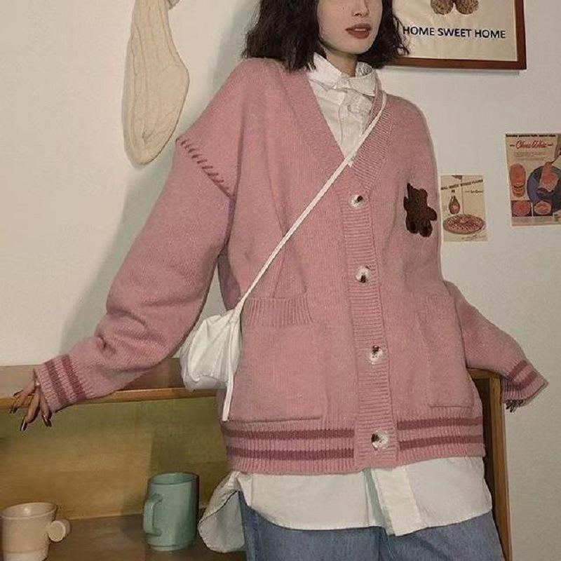 

Осень и зима контрастный цвет веревка ленивый ветер карман вязаный свитер милый полосатый колледж стиль медведь свитер кардиган женский 411-242 (average size) розовый