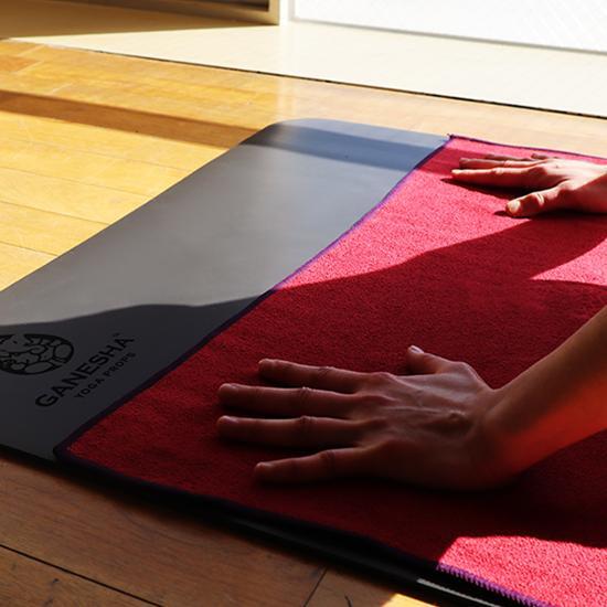 Ručník na ruce Ganesha Yoga