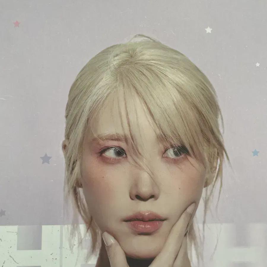 

Iu Hulkon Photocard Binder