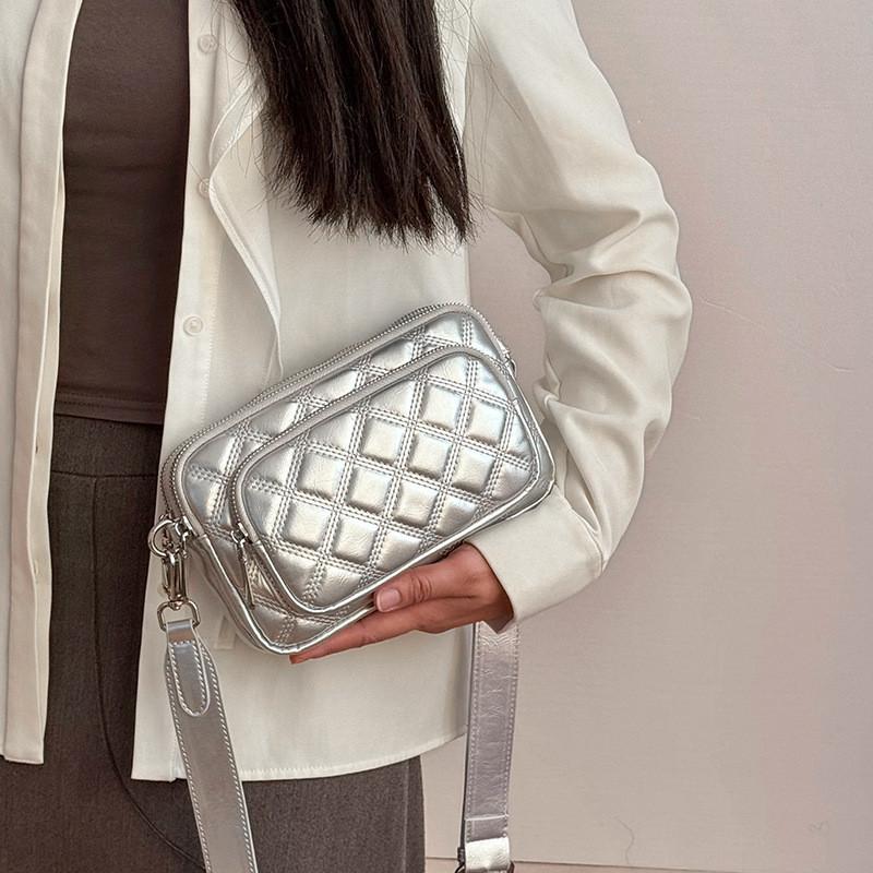 IELGY Ladies Messenger Bag Korean Version Fashion Diamond Small Square Bag