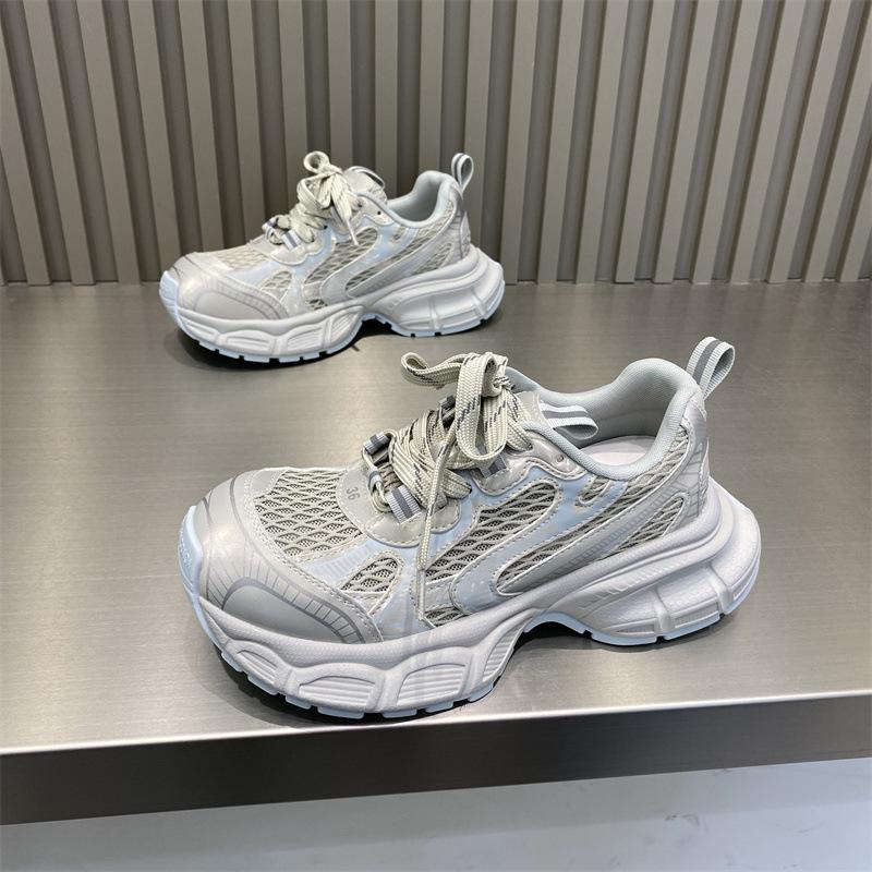 Mesh Breathable Fashion Casual Sports Shoes Women's Platform Lightweight Running Shoes 2025 Spring New Height-increasing Dad Shoes