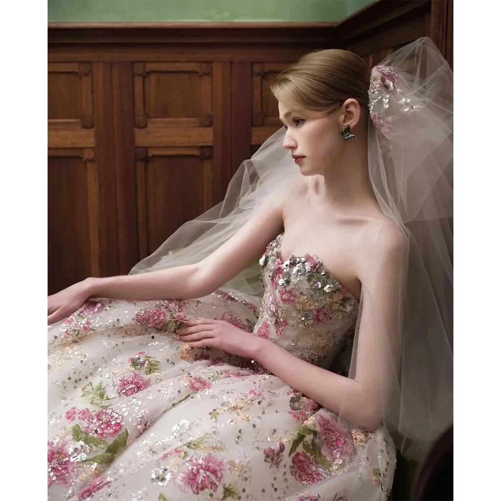 Французька весільна сукня нареченої 2025 висококласна текстура вишита квітка чоловіча спідниця важка промисловість бюстьє весільна сукня