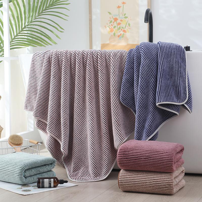 Thickened Coral Fleece Bath Towel Adult Beach Bath Towel Absorbent Quick-drying Bath Towel Household Couple Enlarged Bath Towel