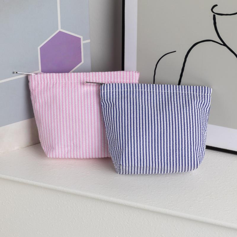 Compact Travel Makeup Bags for Women Vertical Striped Portable Cosmetic Storage