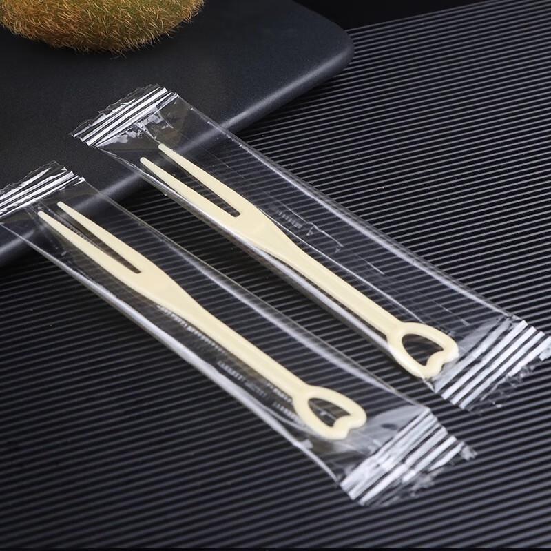 Disposable Heart-Shaped Fruit Forks
