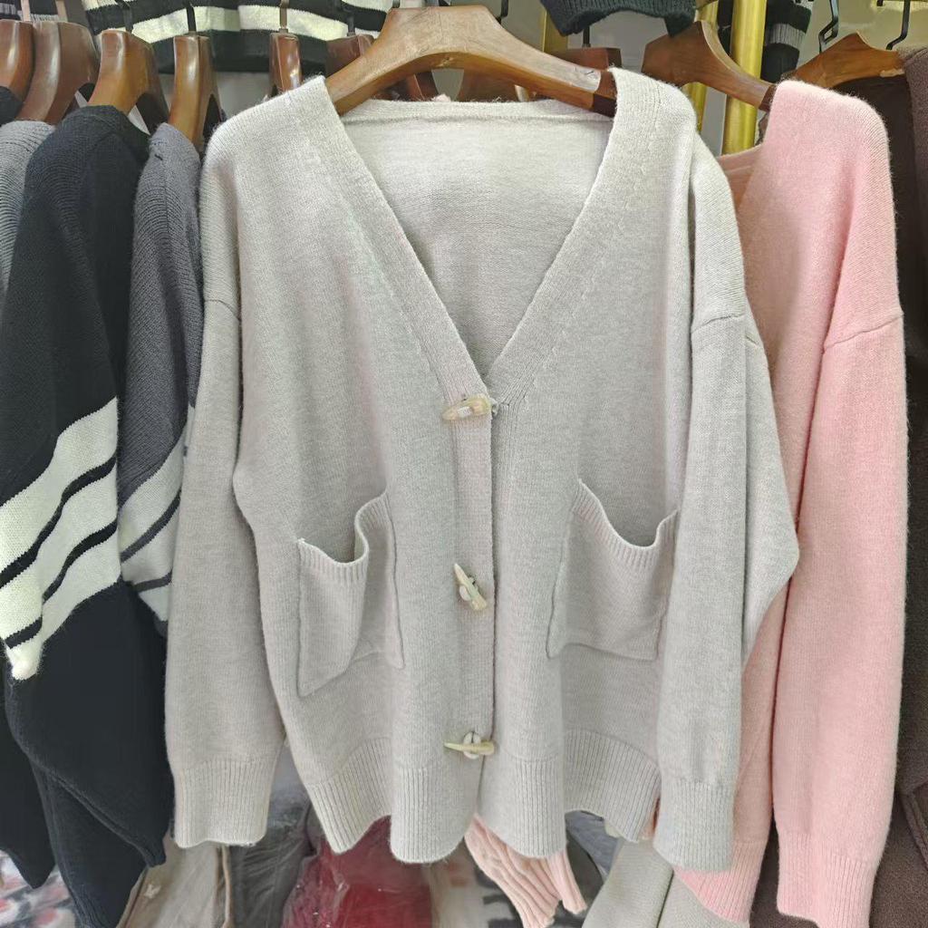 Damen Übergröße Hornknebel Strickjacke - 2024 Herbst/Winter Lockerer Oberbekleidungs Pullover Mantel