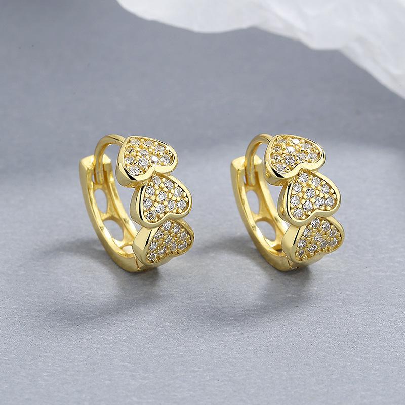 

[Медные изделия] Простые серьги-пряжки Three Love Diamond-Set Light Luxury High-End Design, экологически чистые