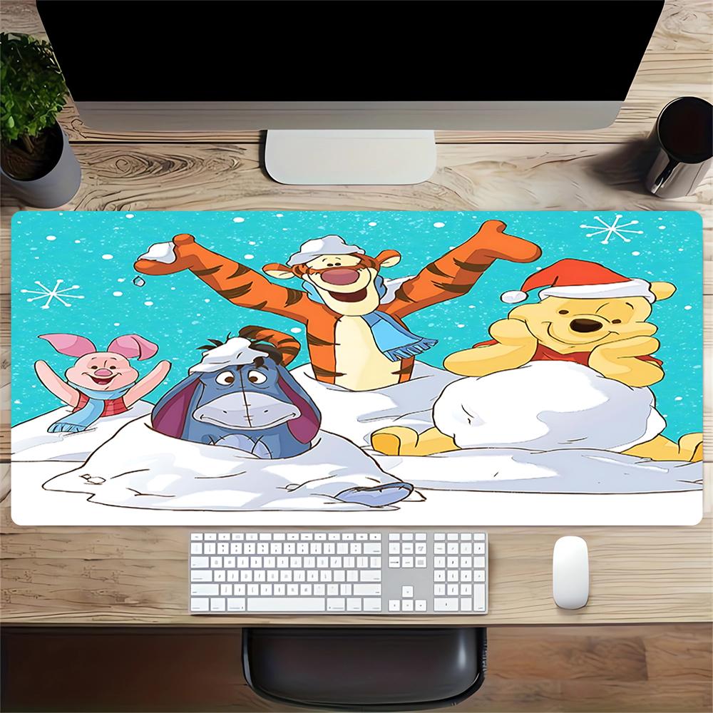 Winter Wonderland Friends Large Gaming Mouse Pad Nonslip Rubber Base Waterproof Desk Mat For Office Pc Laptop