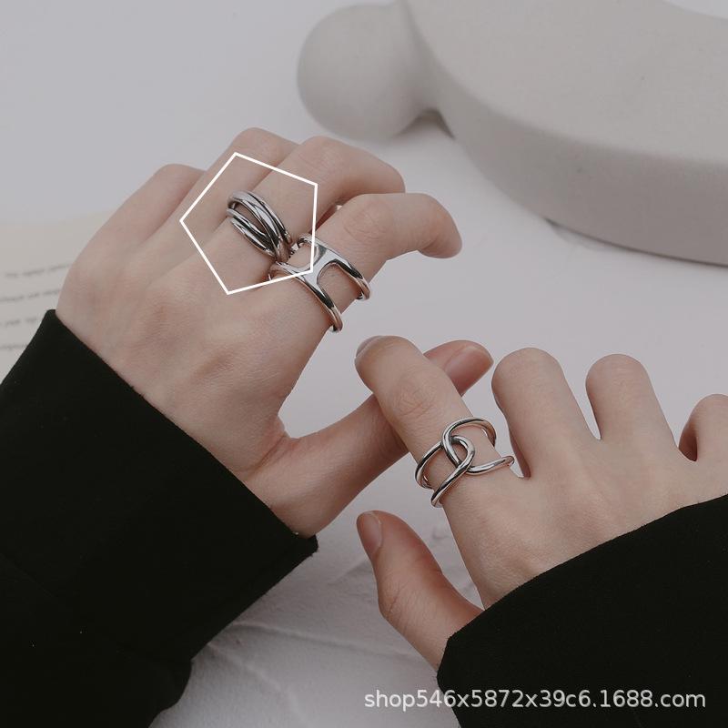 Personalisierter Retro-Ring Damen Kalter Wind Kreative Kette Stern Schlichter Ring Nische Thailändisches Silber Retro-Ring