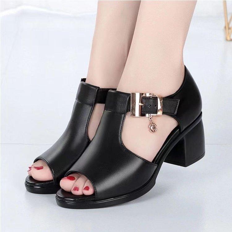 

Platform sandals women s summer wear new lightweight fashion heightening versatile rhinestone Roman wedge sandals 35 чорний