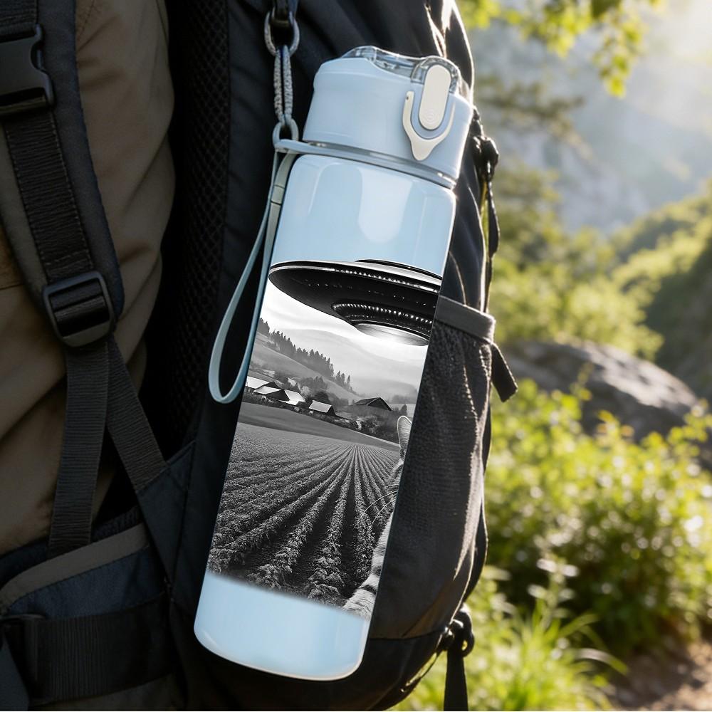 1PC UFO Alien Farm Abduction Print 750ml Color Plastic Sports Water Bottle Leakproof Flip Straw Lid Suitable for Sports Office Home Use