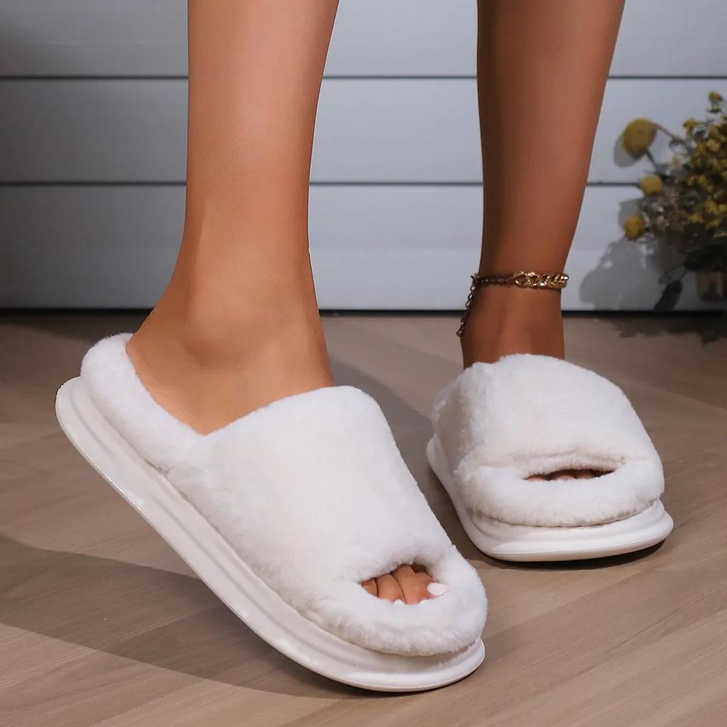 Fashion New Fashion White Fluffy Slippers Women 2025 Winter Warm Thick Sole Home Cotton Shoes Woman Open Toe Faux Fur Platform Slippers