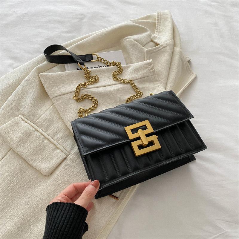 

Маленькая сумка в стиле ретро для женщин 2024 года, новая популярная эстетическая индивидуальная трендовая сумка-мессенджер через плечо, маленькая квадратная сумка чёрный