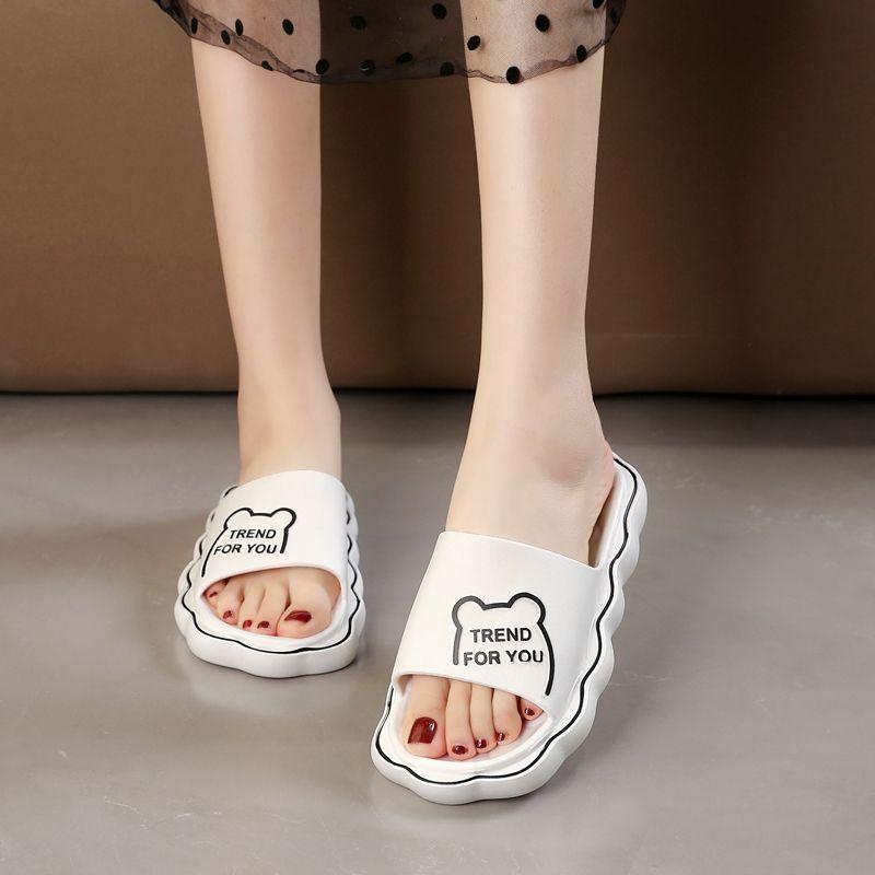 Slippers 2023 Summer Women Super Light Soft Shoes Anti-slip Outside Wear Cute Sandals