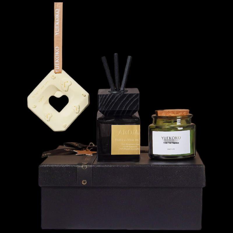 Jun Shi Scented Candle Gift Box