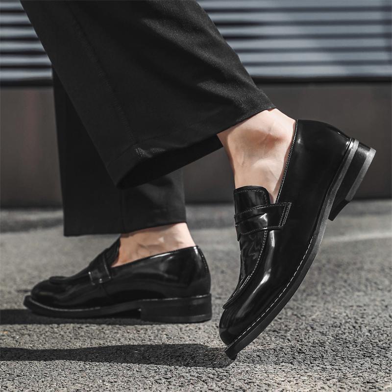 Fashion Men Casual Office Business Formal Oxford Thick Bottom Dress Shoes Men Gentleman Outdoor Patent Leather Wedding Fashion Loafers