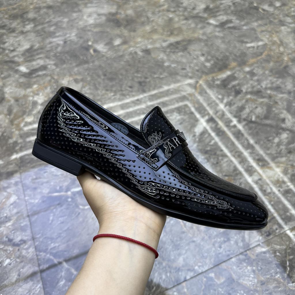 Herrenlederschuhe Sommer neue Herren Lackleder glänzend Doudou Schuhe Lochmuster atmungsaktiv Slipper Freizeitlederschuhe