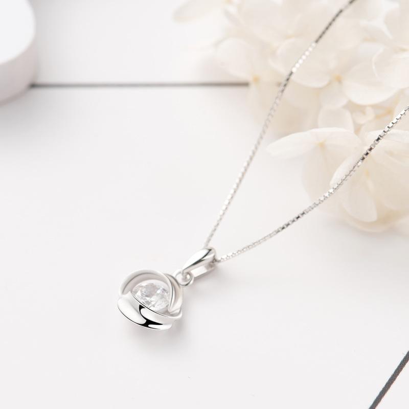 

Подвеска в виде розы, женская мода, ретро, изысканный, универсальный, нишевый, светлый, роскошный, ins, стиль, цветочное ожерелье для женщин