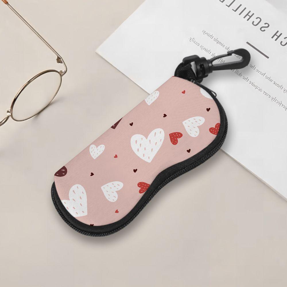 Cute Hearts Pattern Soft Fabric Sunglasses Case, Portable Lightweight Eyewear Pouch, Protective Glasses Bag for Women Girls Travel Daily Use