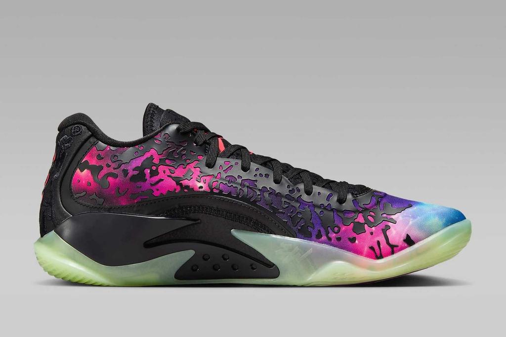 DR0676-006 Nike Jordan Zion 3 Galaxy (Men's)