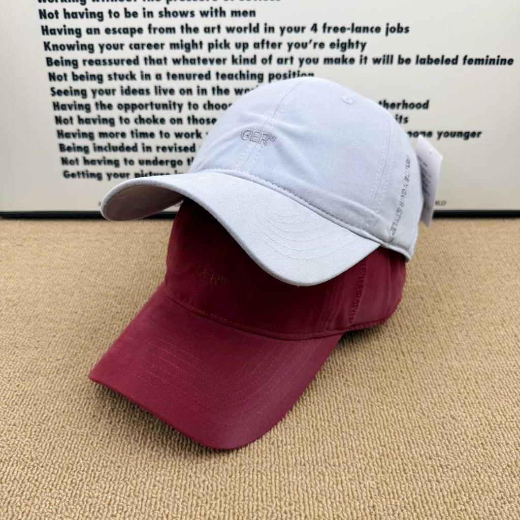 New GER Gradual Change Smudge Baseball Cap Men and Women Soft Top Cap Sweet Cool Spring and Summer Sunscreen Hat