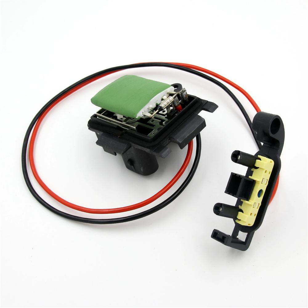 Heater Blower Fan Resistor For 01-14 Vauxhall Vivaro Renault Trafic 7701208226