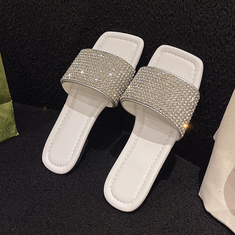 Large-sized Summer New Water Diamond Fashionable and Comfortable Flat One-line Korean Style Square Toe Casual Flip-flops 36-43