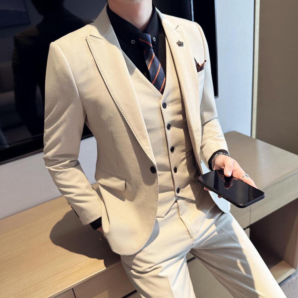 Men's Slim Fit Spring Suit Set with Peak Lapel and Solid Color Formal Wear