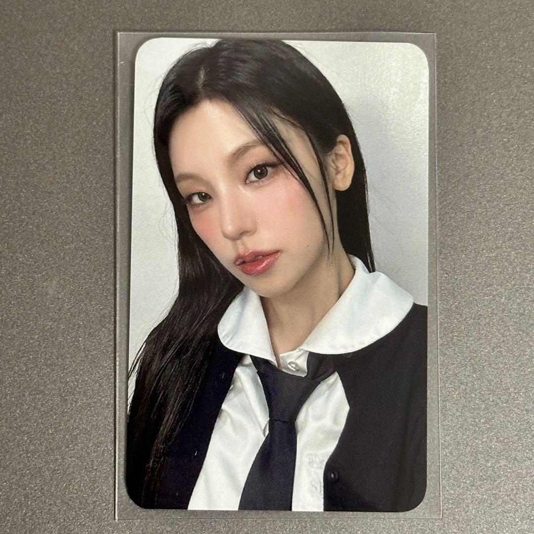 

[USED] ITZY Yeji Sanok Trading Card