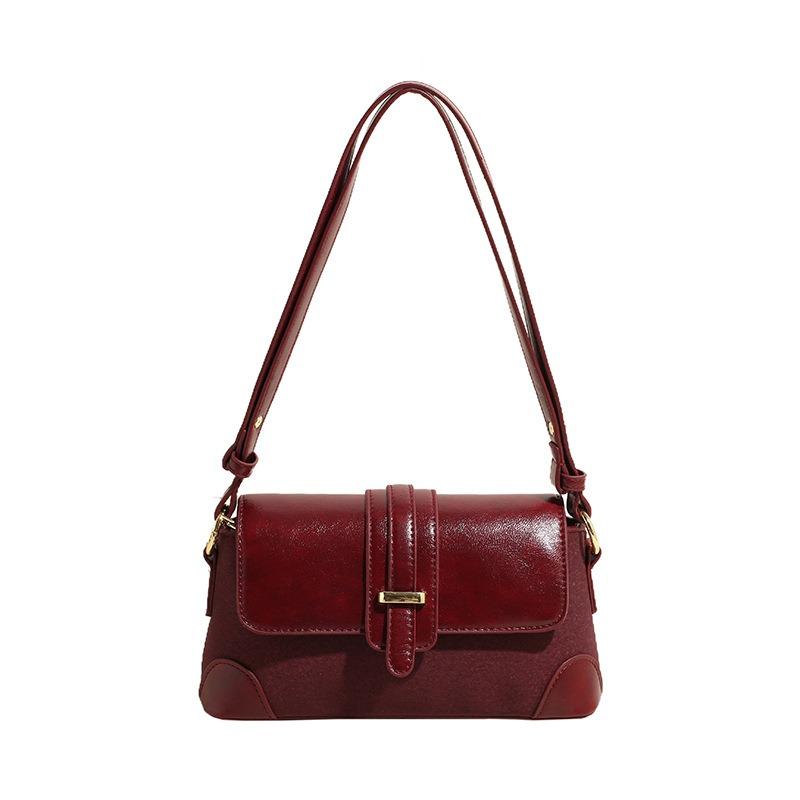 Vintage Maillard brown small bag women's new autumn and winter versatile messenger bag single shoulder underarm baguette bag