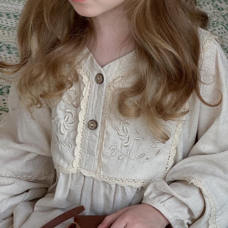Girls' Spring Retro French Lace Long Sleeve Dress